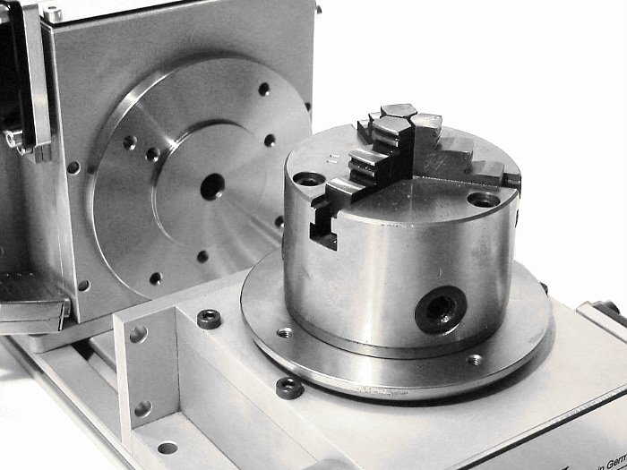 CNC Rotary Axis with Three Jaw Chuck