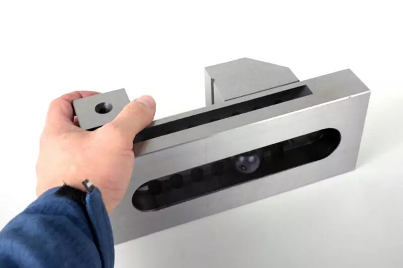 Clamp-D100 large Pull-Down Vice