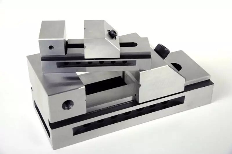 Clamp-D Pull-Down Vices