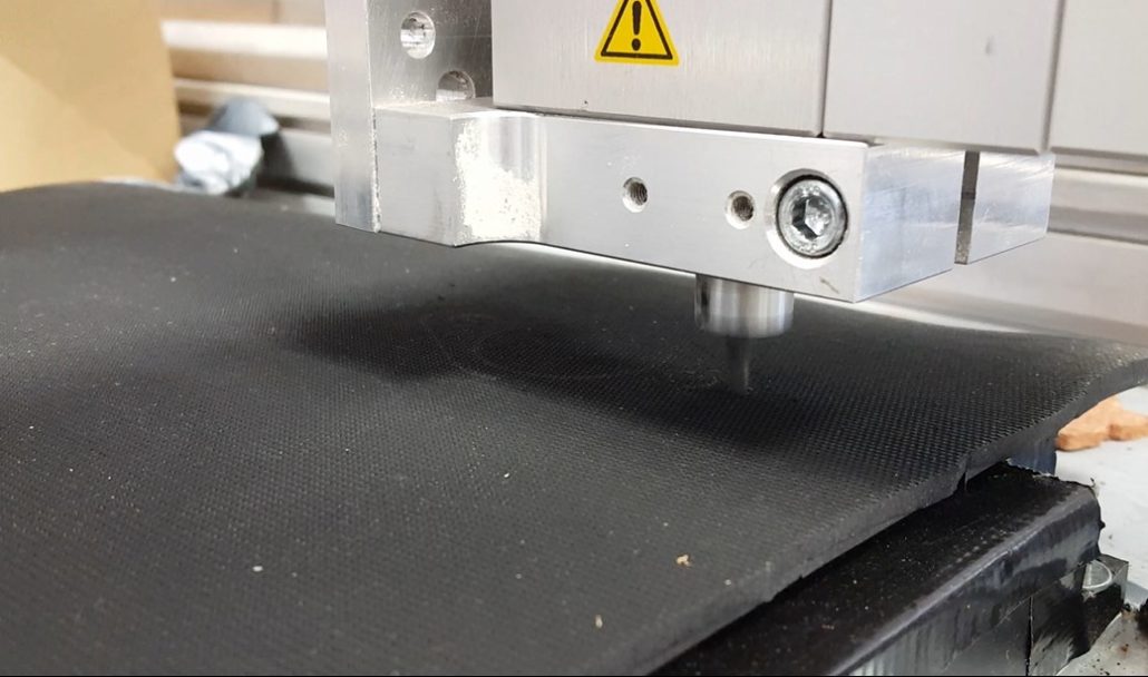 gummi schneiden tangentialmesser