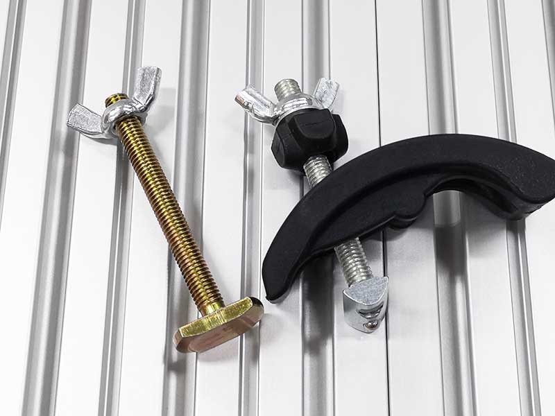 Clamping claw set