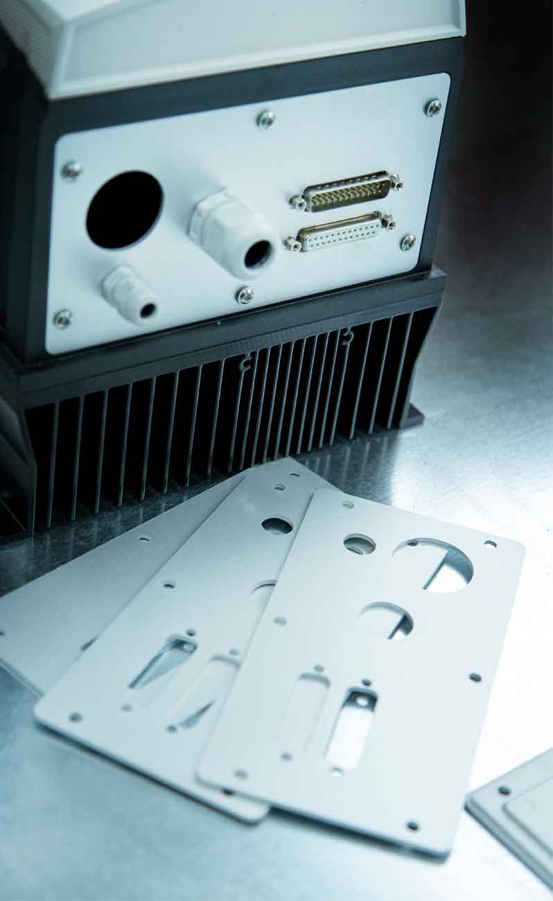 Water jet cutting of a panel