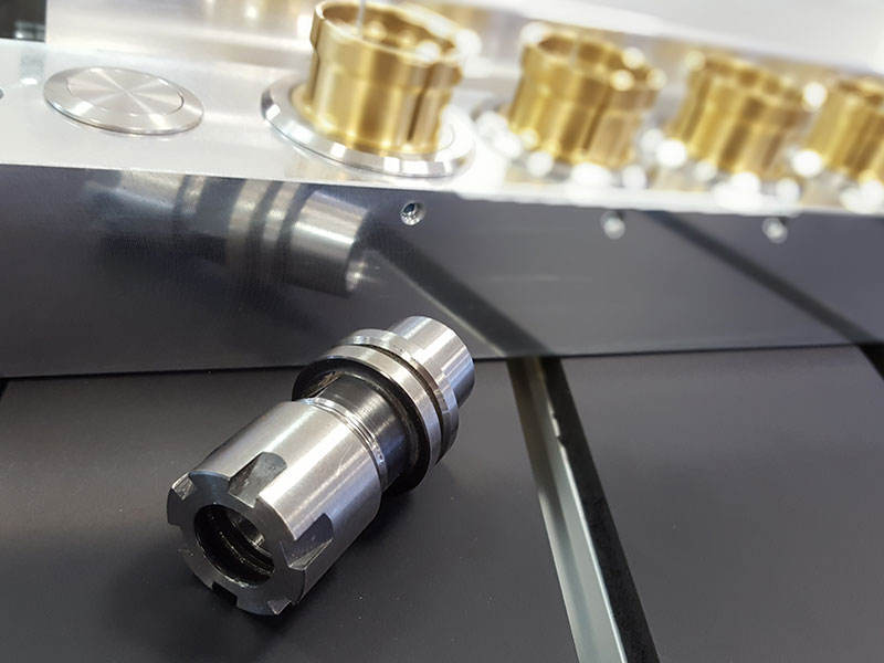 E25 HSK collet tool changer