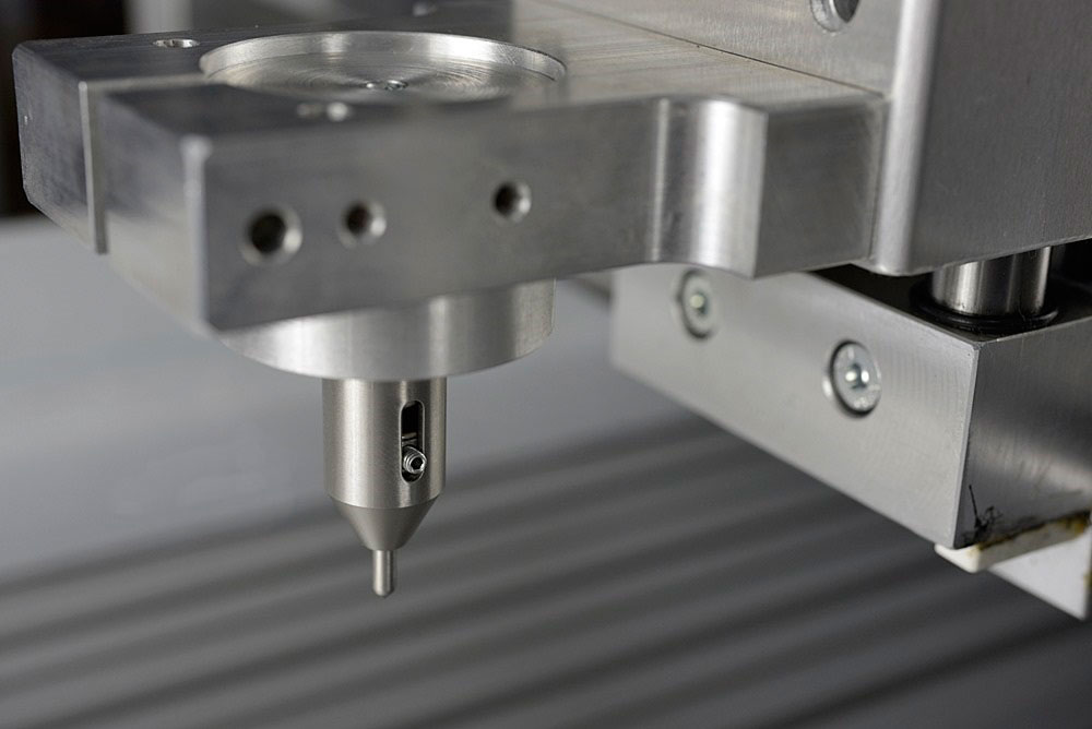 Diamond engraving bit holder on CNC machine